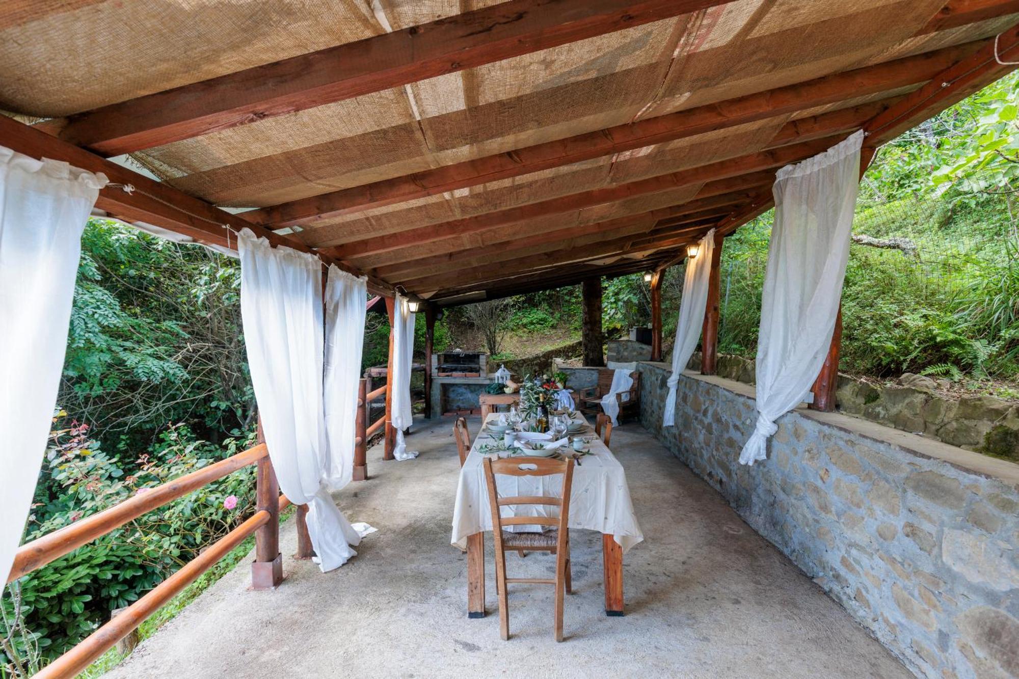 Carpe Diem Colognora Villa Vetriano Exterior photo
